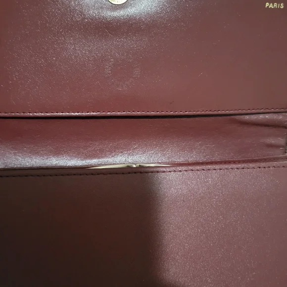 Cartier signature wallet with inside kiss lock and zipper pocket. EUC - Picture 9 of 13